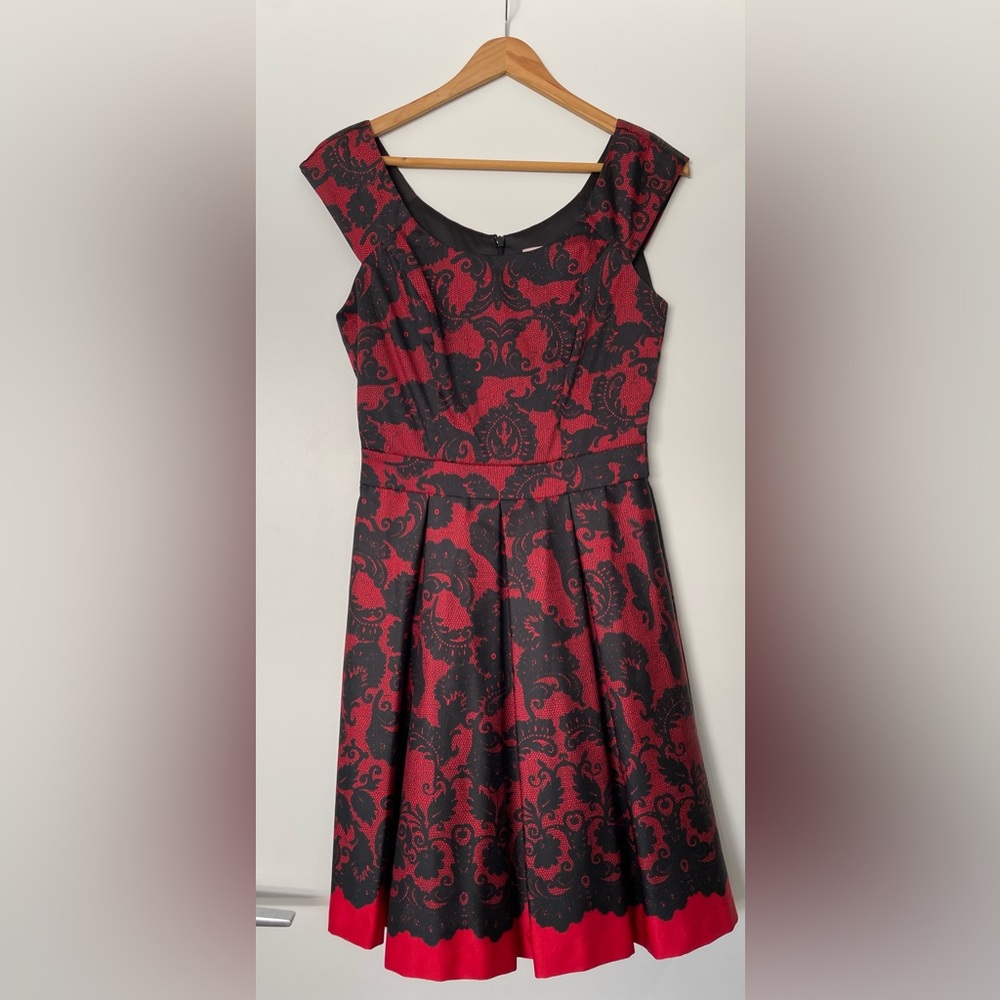 Review Dress size 8 - Picture 1 of 5
